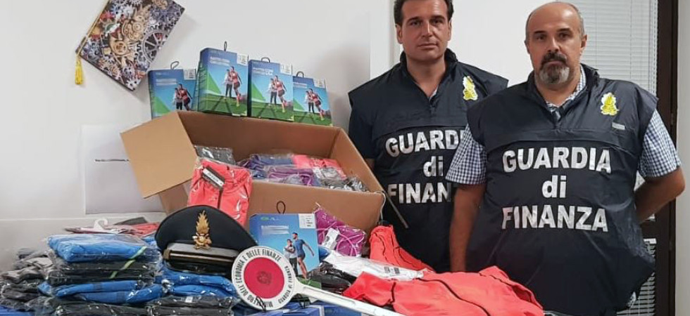 Sequestrati 700 capi sportivi e da ciclismo durante la coppa del mondo in Val di Sole